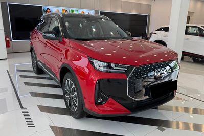 Chery Tiggo 7 Prestige 1.5 T-GDI Super Hybrid DHT