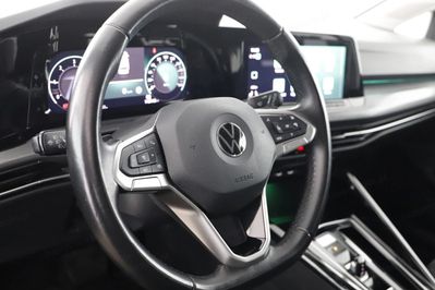Volkswagen Golf VIII TDI Style DSG