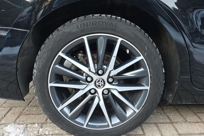 Toyota Camry 2.5 Hybrid Prestige