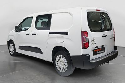 Toyota Proace City L2H1 Active Zabudowa Brygadowa