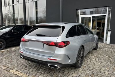 Mercedes Klasa E 220 d 4-Matic AMG Estate