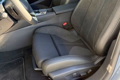 DS N°4 E-Tense Étoile Alcantara  58.3kWh