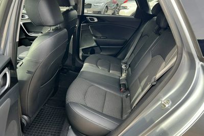 Kia Ceed 1.4 T-GDI L Business Line