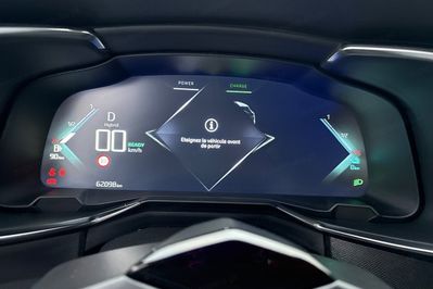 DS DS 7 Rivoli 1.6 E-Tense PHEV AT