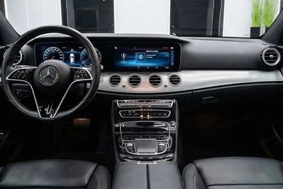 Mercedes Klasa E 220 d mHEV 4-Matic Avantgarde 9G-Tronic