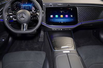 Mercedes E Klasa 220 d 4-Matic AMG