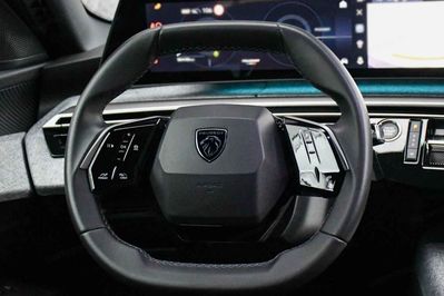 Peugeot 3008 Allure e-DCS 1.2 mHEV