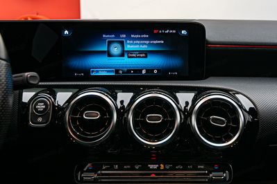 Mercedes Klasa A A 180 7G-DCT