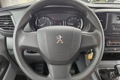Peugeot Expert L2H1 Zabudowa brygadowa