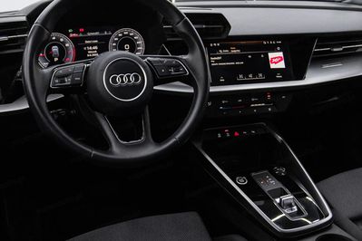 Audi A3 35 TFSI mHEV Advanced S tronic