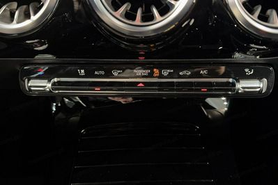 Mercedes Klasa A 200 Progressive 7G-DCT
