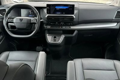 Peugeot Traveller XL L2H1 Business VIP