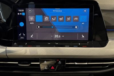 Volkswagen Golf 1.0 TSI