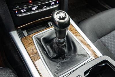 Mercedes Klasa E 200