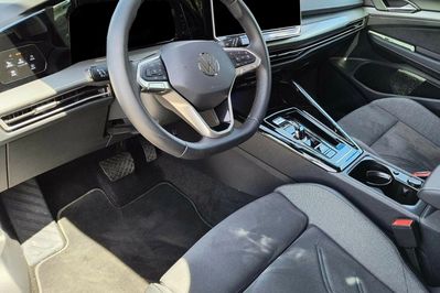 Volkswagen Golf VIII Life Plus 1.5 eTSI mHEV DSG