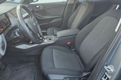 BMW Seria 1 118i Advantage