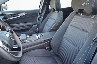 Renault Austral 1.3 TCe Iconic esprit Alpine