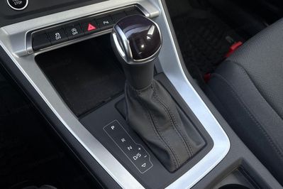 Audi Q3 35 TFSI mHEV S-Line S tronic