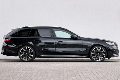 BMW Seria 5 Touring 520d xDrive M Sport