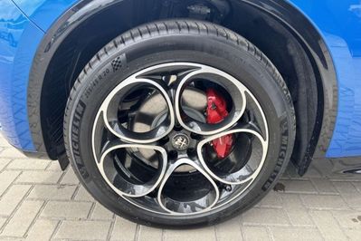 Alfa Romeo Stelvio Turbo Veloce Q4