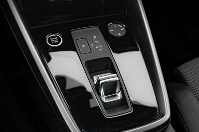 Audi A3 35 TFSI mHEV S tronic