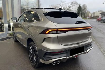 Forthing T-Five 1.5T HEV DCT