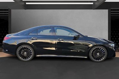 Mercedes CLA 220 4MATIC AMG Line