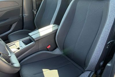Peugeot 308 1.5 BlueHDi EAT8