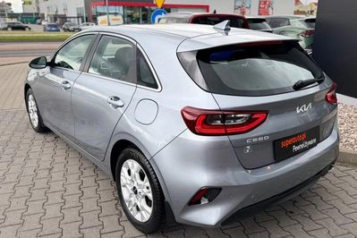 Kia Ceed 1.5 T-GDI M