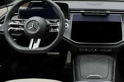 Mercedes E Klasa 220 d 4-Matic AMG Estate