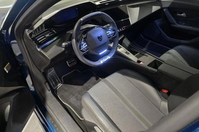 Peugeot 308 1.2 PureTech GT Pack S&S EAT8