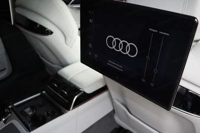 Audi A8 L 60 TFSI e quattro Tiptr.