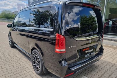 Mercedes V Klasa 300 d 4-Matic Exclusive 9G-Tronic (długi)
