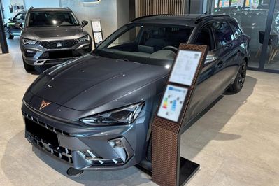 Cupra Leon Sportstourer 2.0 TSI DSG 4Drive