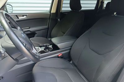 Ford S-MAX 2.5 Hybrid Titanium Cvt