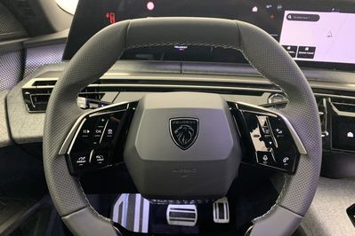 Peugeot 3008 GT 1.2 mHEV e-DCS6