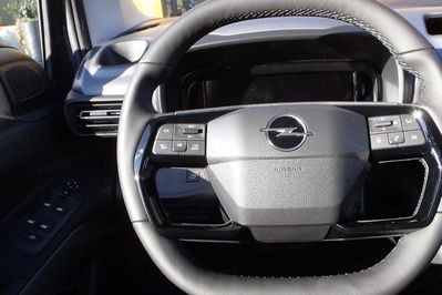 Opel Combo Van XL L2H1 Zabudowa Brygadowa
