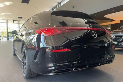Mercedes CLA 200 4-Matic Shooting Brake AMG Line