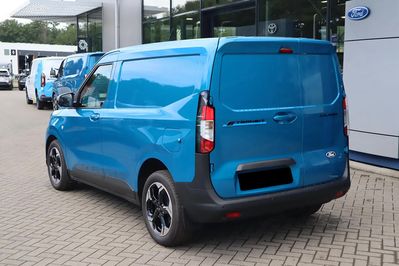 Ford Transit Courier Limited Elektryczny A1