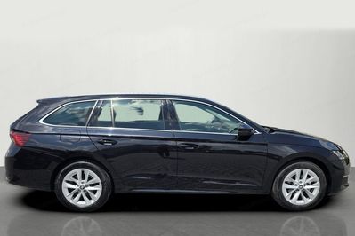 Skoda Octavia mHEV Selection DSG