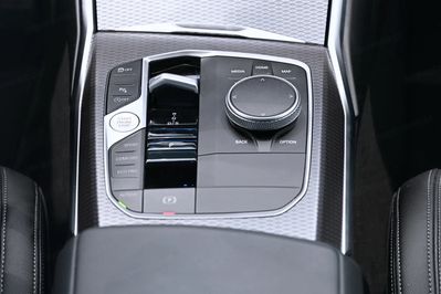 BMW Seria 3 318i M Sport
