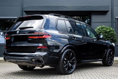 BMW X7 M60i xDrive