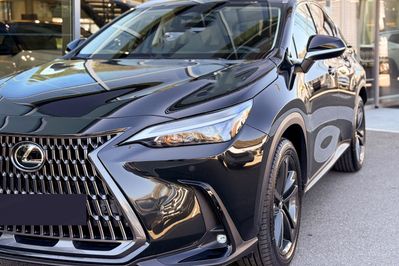 Lexus NX 450h+ Prestige AWD
