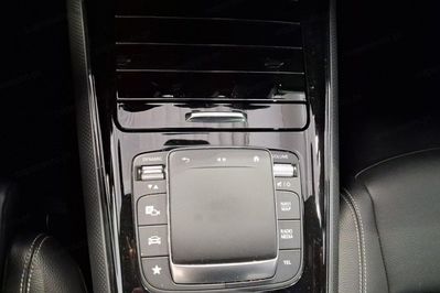 Mercedes GLB 200 Progressive