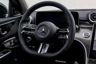 Mercedes Klasa C 220 d 4-Matic AMG