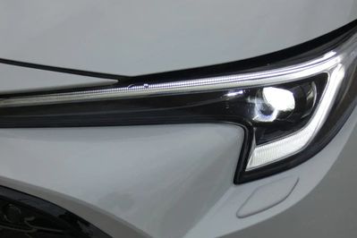 Toyota Corolla GR Sport 2.0 Hybrid Dynamic Force