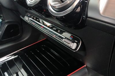 Mercedes GLB 220 4MATIC AMG Line