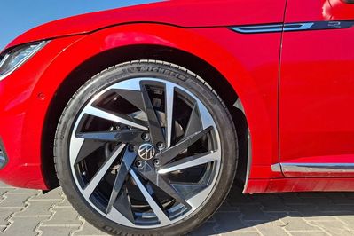 Volkswagen Arteon 2.0 TDI 4Motion   R-Line DSG