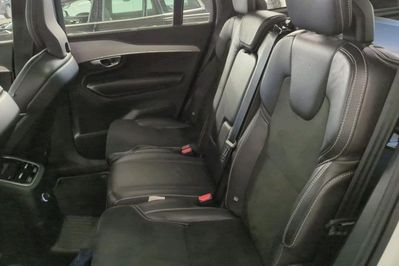 Volvo XC90 T8 AWD Plug-In Hybrid R-Design 7os