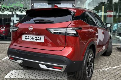 Nissan Qashqai N-Connecta Xtronic 1.3 DIG-T mHEV